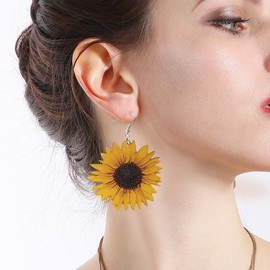 Boho Wood Sunflower Earrings for Women Yellow Big Daisy Sunflower Statement Earring Jewelry