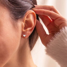 ChicSilver 925 Sterling Silver Heart Initial Stud Earrings for Women, White Gold Plated Silver Small Dainty Heart Earrings Hypoallergenic Letter U Initial Earrings for Women Sensitive Ears