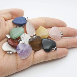 HEUOFST 15 Pack Crystal Quartz Pendants Real Stone Charms Bulk for Jewelry Making Necklace Earrings Keychain DIY (Thin Heart 15pcs)