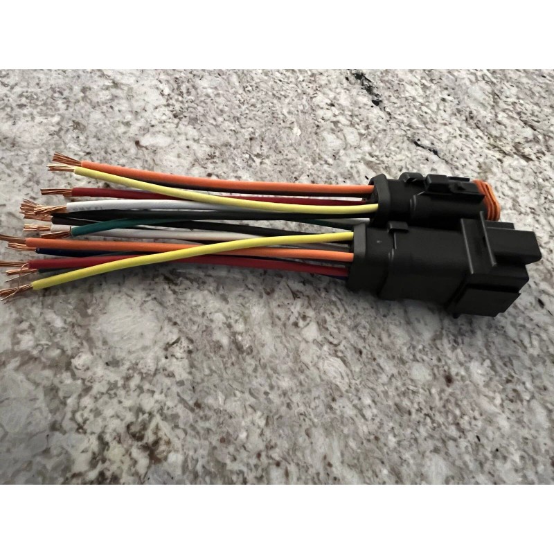 Deutsch E008 Style 14 AWG Assembled Deutsch 8 Pin waterproof