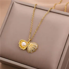 Collar Dije De Concha Con Perla Marina Chapada En Oro De 18k