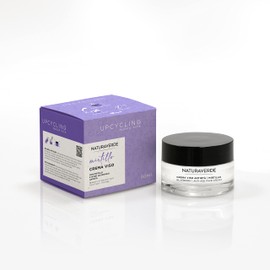 Naturaverde Upcycling Blueberry Facial Cream with Cranberry Extract and Hyaluronic Acid Anti-Ageing Effect Moisturises and Prevents Age Signs 50 ml