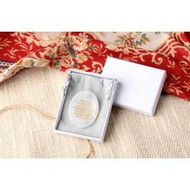 QINJIEJIE Clear Quartz Crystal Serenity Prayer Worry Stones Healing Stone Engraved Inspirational Stones Anxiety Relief Items Teacher Appreciation Encouragement Gifts for Women Men