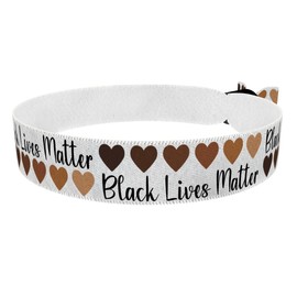 Black Lives Matter Schrift Stoffarmband - Satinarmband - Aktivismus-Armband - Unisex-Accessoire - Wasserfest & Langlebig - Geschenk für Aktivisten - Statement Schmuck