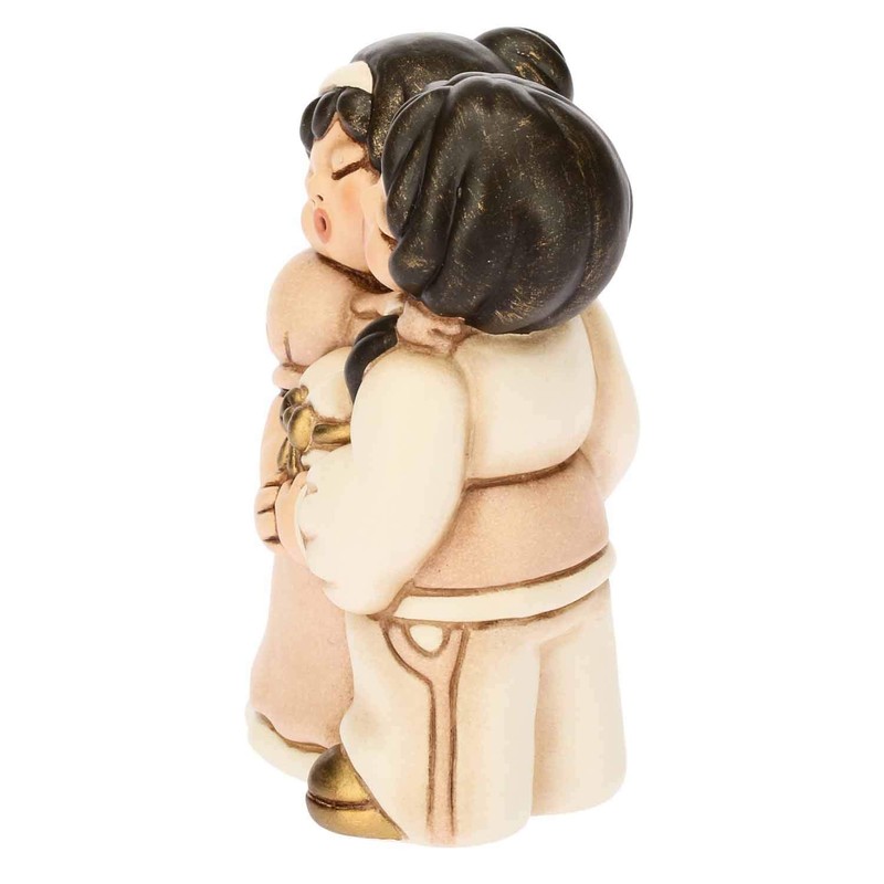 THUN Couple newlyweds her and her