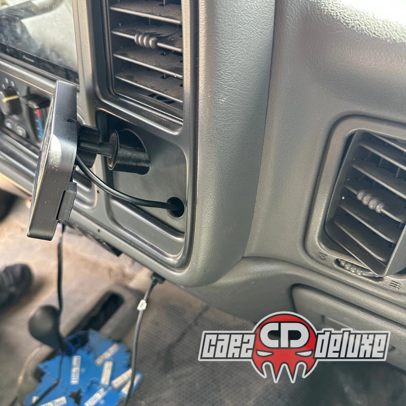 CARZDELUXE Auxbeam mount for 1999-2007 Silverado Sierra 8 or 6