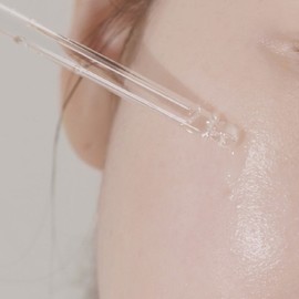 haruharu wonder [haruharu wonder]*mini* Black Rice Facial Oil 10ml