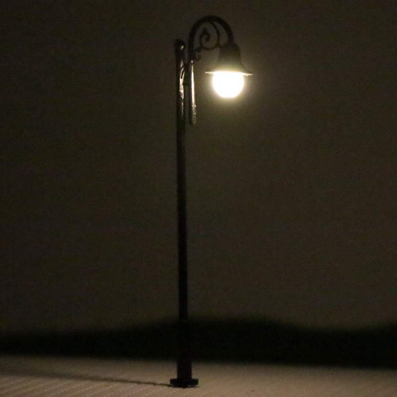 Evemodel LYM39 10pcs Model Railway Train Lamp Post Street Lights