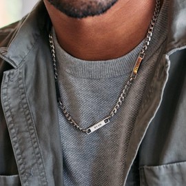 EVE'S ADDICTION Stainless Steel Figaro Chain Engravable Four Name Bar Necklace - Gifts for Dad