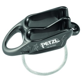 PETZL Reverso Multi-Purpose Beray/Lapel Device, Green, One Size