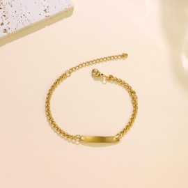 HMOOY Couples Matching Bracelets His and Hers, Stainless Steel Relationship Bracelets Silver/Gold/Black Plated Bracelet Long Distance Touch Bracelets for Women Men Promise Jewelry Gifts (Women-Gold)