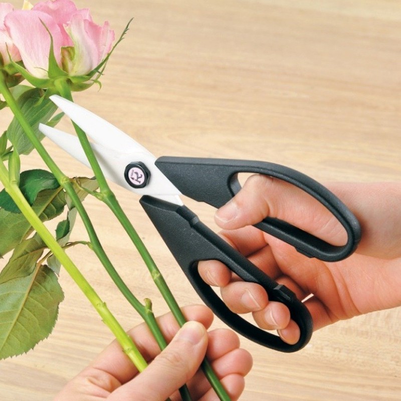 Forever Ceramic Utility Scissor Small Kevlar Black