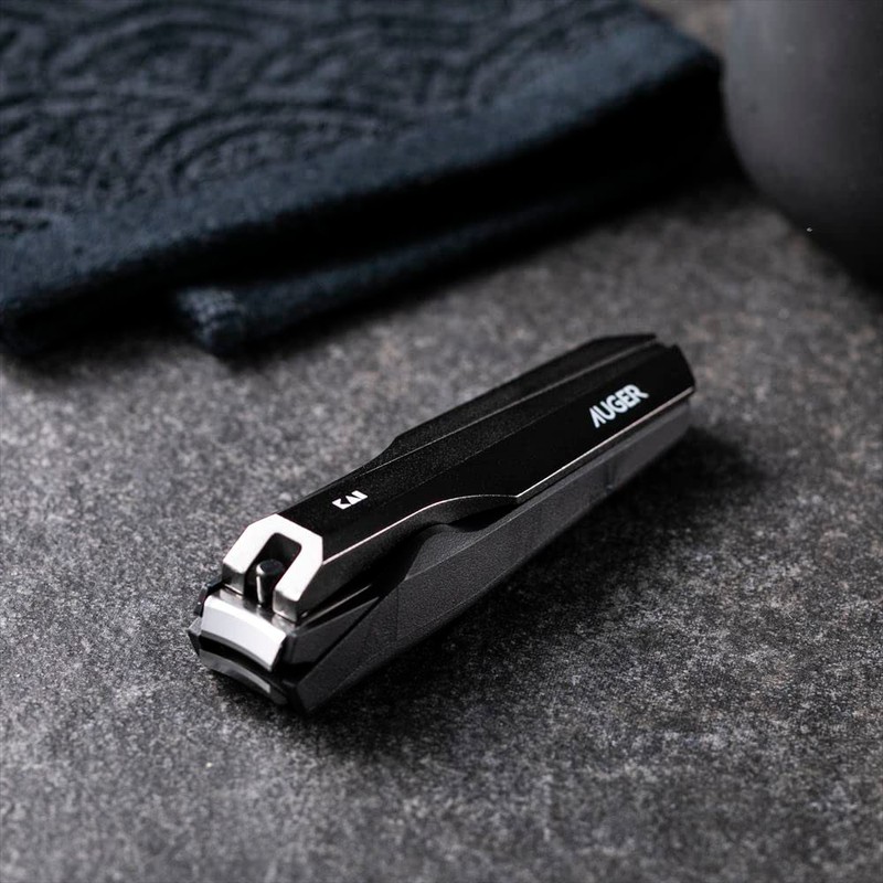 Kai Corporation 950KS3132 Nail Care Set, Nail Clippers, Nail File,