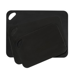 WENKO Flexibles Schneidebrett Felix, 3-teiliges Set Schneidematten in 3 Größen, rutschfest und biegsam für müheloses Umfüllen des Schneidguts, aus Kunststoff, Schwarz