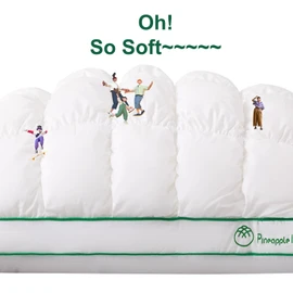 YOUR MOON Fluffy Support Bed Pillow Standard Size, Super Soft Premium Down-Alternative Filling for Sleeping, Luxury Hotel Quality Bed Pillows for Side Sleeper (White)