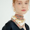Daks (신세계강남점)DCSE141 SILK100% 실크 베이지 체크 패턴 스퀘어 스카프 (Shinsegae