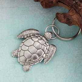 DANFORTH – Sea Turtle Keychain, Handcrafted Pewter Beach Keychain – 2”, Made In USA