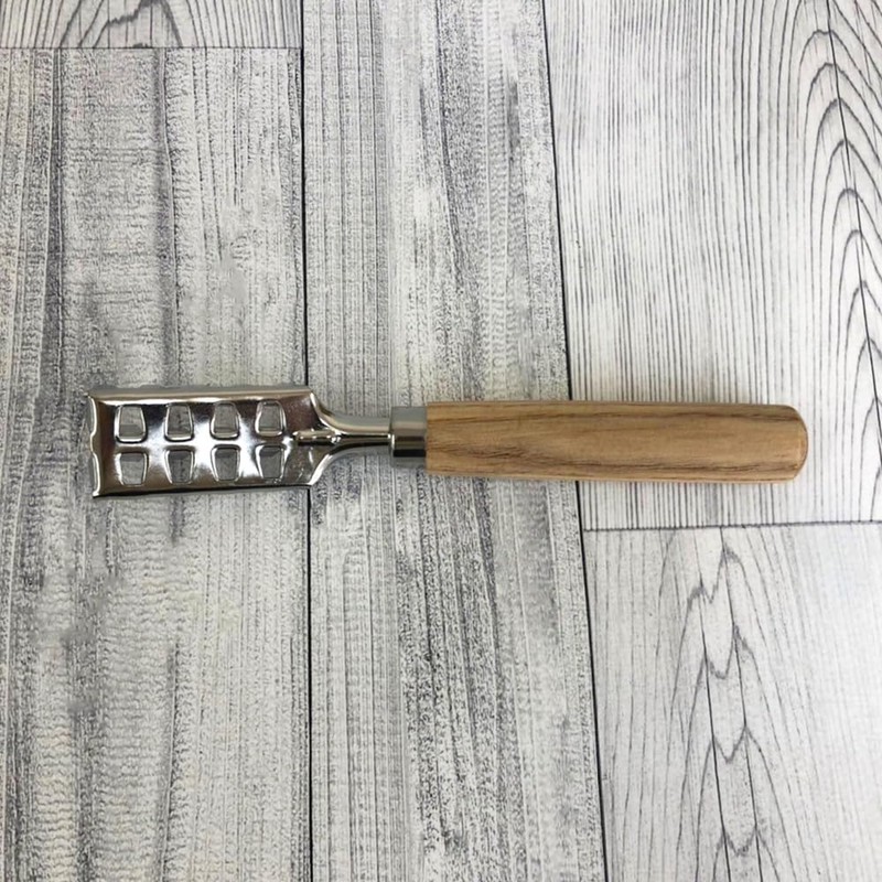 Styleneo Scale Remover, Made in Japan, Wooden Handle ST Total