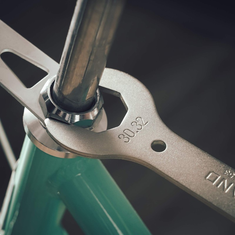 BIKEHAND Bike Headset Top Locknut Install Remove Tool Cone Wrench