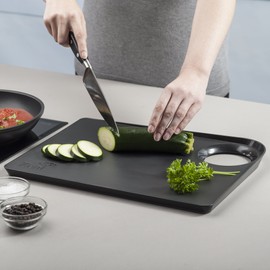 Zeal Straight to Pan Cutting/Chopping Board (39x29cm) -Black