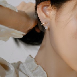 Pearl Hoop Ear Cuff Earrings for Women Trendy Small Pearl Hoop Ear Cuff Open Large Circle Round Pearl Ear Cuff Jewelry Birthday Gift for Women Girls