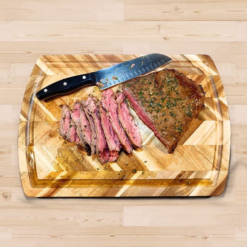 Acacia Rect. Herringbone design Chopping board, side grooves, deep well,