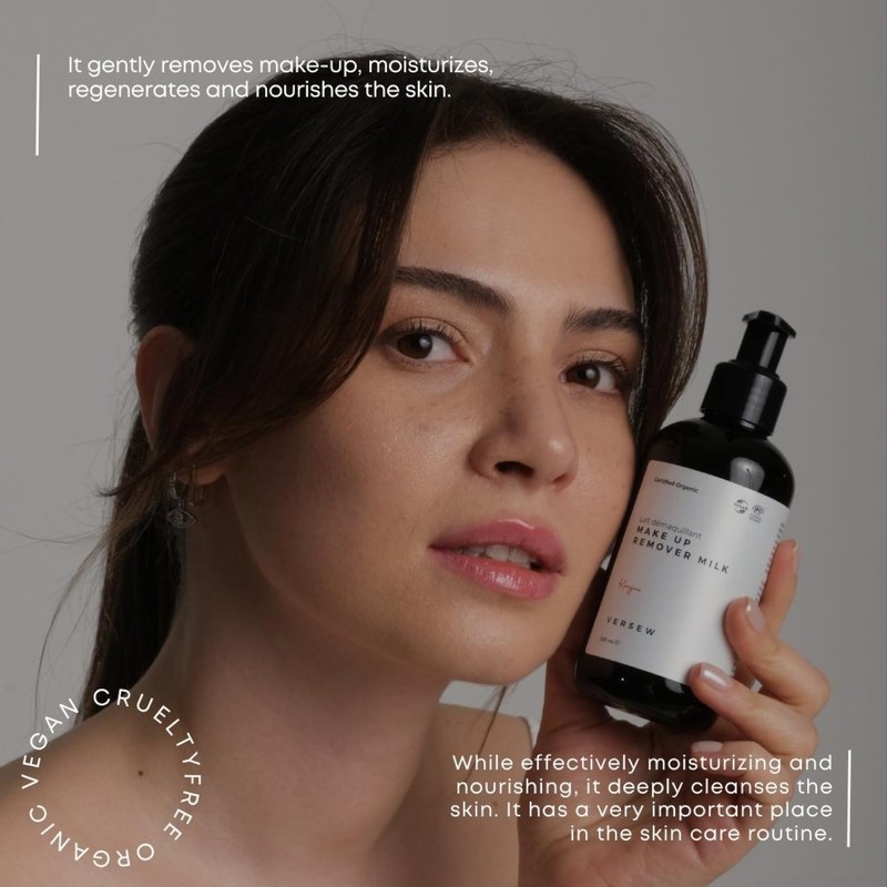 Versew Organic Vegan Moisturising Facial Cleanser, Makeup Remover, Daily Use,