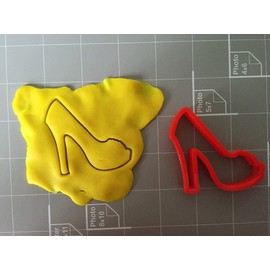 Silhouette Shoe Cookie Cutter-High Heel (7.62 cm)