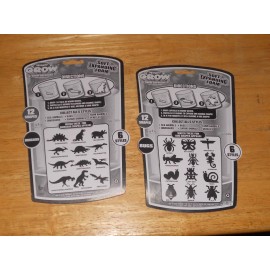 LOT OF 2 Magic Grow Capsules 1 BUGS + 1 DINOSAURS w/ILLUSTRATION & NAME On Pack