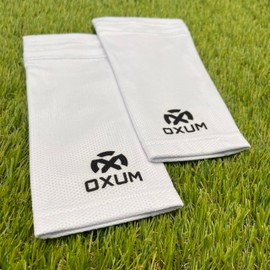 OXUM - Shin Pad Holder - Non-Slip Shin Pad Holder for Children and Adults - Shin Pad Socks - Colour White Size M