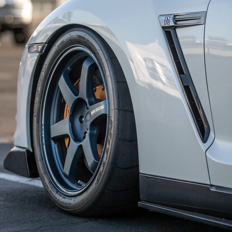 Nitto NT01 High Performance Tire - 205/50R15 86Z