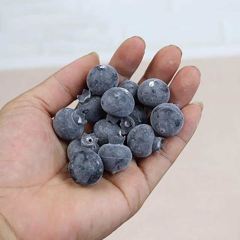 WsjiaboFux 20 Pcs Artificial Blueberries Plastic Fake Blue Berry Plants