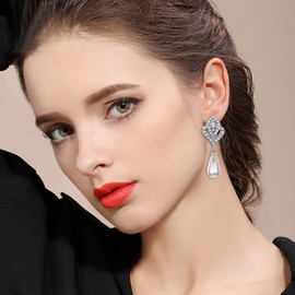 EVER FAITH Austrian Crystal Ivory Color Simulated Pearl Wedding Flower Pierced Earrings Clear Silver-Tone