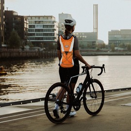 Hiking Camping Cycling Running Hydration Pack Backpack Bag + 2L Water Bladder - Lightweight, Durable Bag for Hiking, Camping, Cycling & Running, Reflective Safety Features, Adjustable Straps