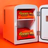 REESE'S Milk Chocolate Peanut Butter Cups, Candy Packs, 1.5 oz