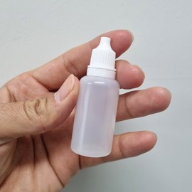 Simple Small Pointed Plastic Refill Bottle for Oils Refill Container 15ml 50ea