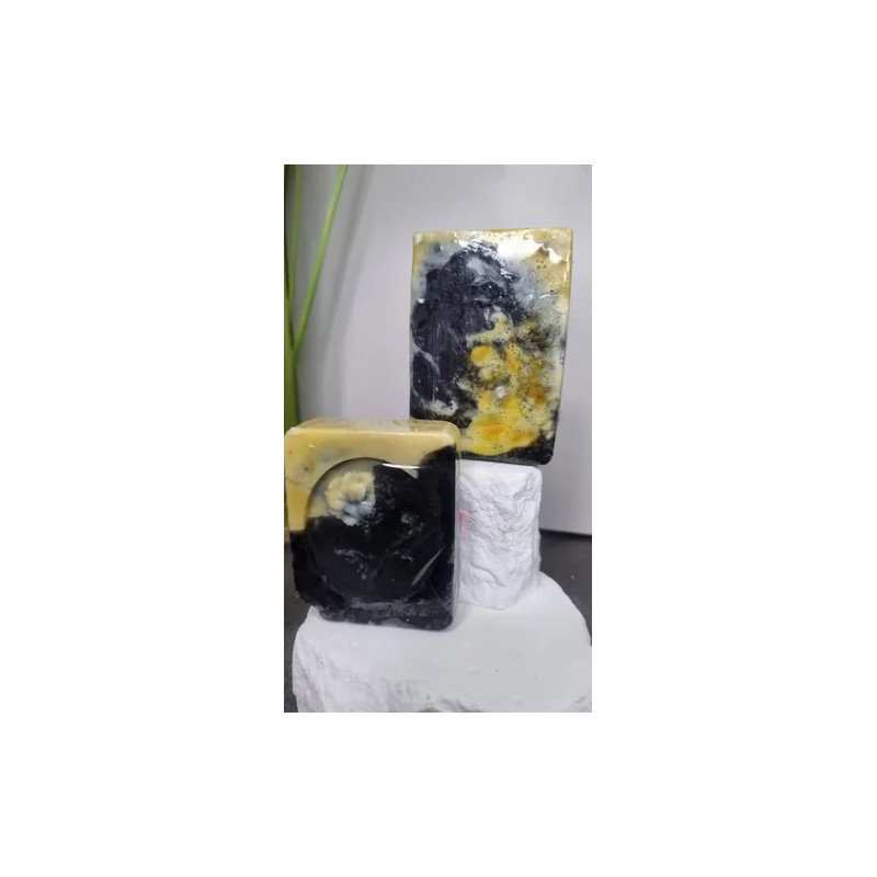 Jabón Artesanal Amolli Ixtli Carbón Activado Cúrcuma Pack 3