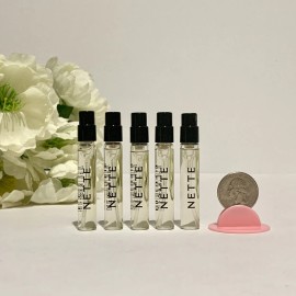 Nette 5 NETTE - The Vanille - Eau De Parfum 3ml/0.10 oz. Each Sample Spray New In Card
