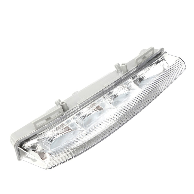 LED Fog Daytime Running Light A2049068900 Replacement for Benz C‑Class