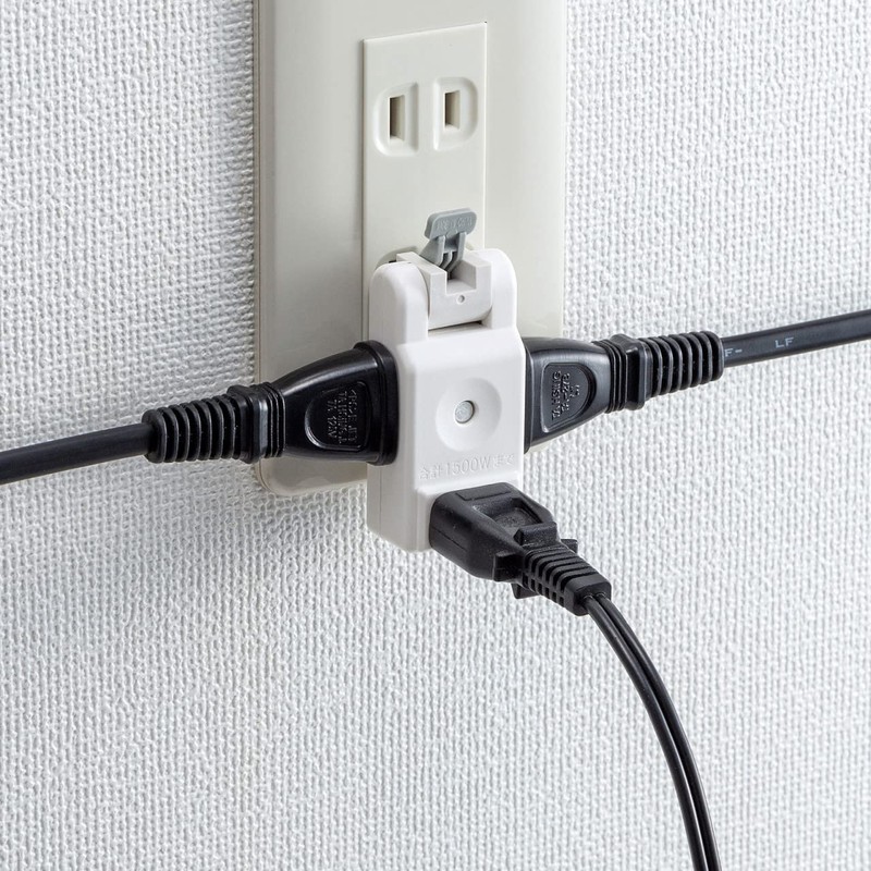 Sanwa Supply TAP-B57W Power Tap, 3 Outlets, 2 Pins, Easy