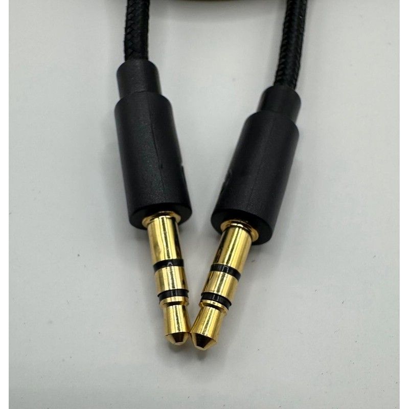LockMingle Premium AUX Lead 1m – Strong Braided 3.5mm Stereo