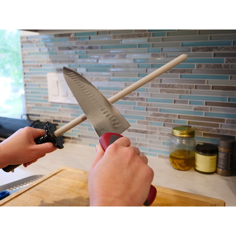 Diamond Machining Technology (DMT) CS2 Ceramic Knife Sharpener and Knife