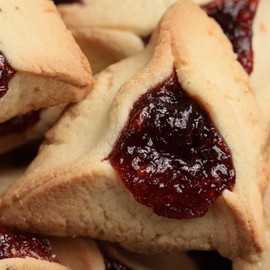 Green's Bakery Raspberry Hamantashen, 6 Pack 12 oz. Buttery, Fresh and Delicious Shortbread Cookie, OK Certified Kosher and Pareve, Dairy Free and Nut Free, Popular during the Jewish Holiday of Purim, Year Around Dessert