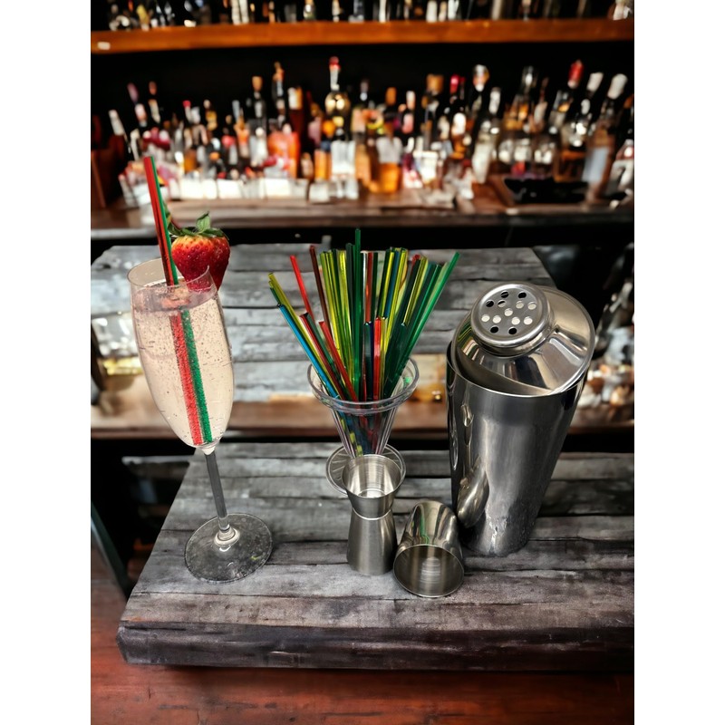 Premium Manhattan Cocktail Shaker with Strainer Stainless Steel 28oz 25cm