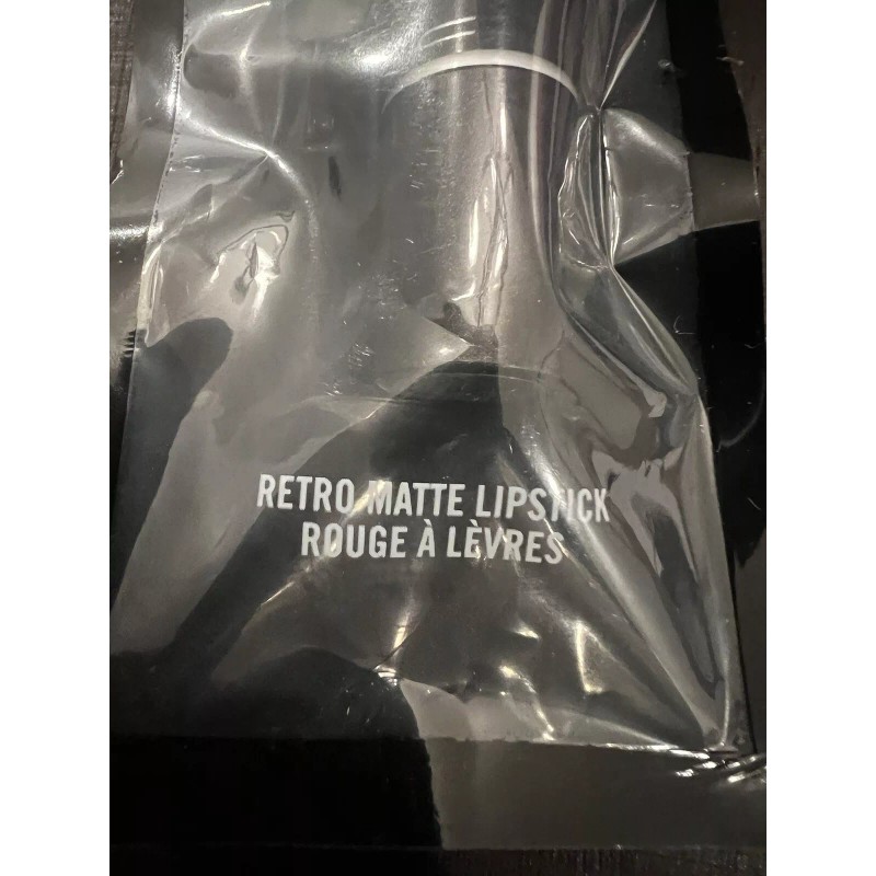 M·A·C MAC Retro Matte Ruby Woo Lipstick Travel Size NEW