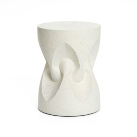 LuxenHome Outdoor Accent Side Table for Patio, 17'' Speckled Off White Modern Spade Cement Round End Table for Garden Backyard Lawn, Indoor Outdoor Coffee Forniture, Garden Stool