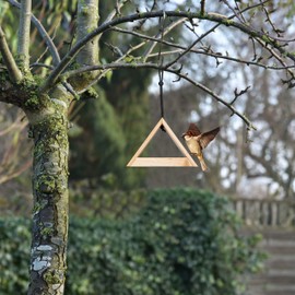 Relaxdays Hanging Birdhouse, Untreated Wood, Feeding Station for Wild Birds, HWD 16x23.5x12cm, Natural