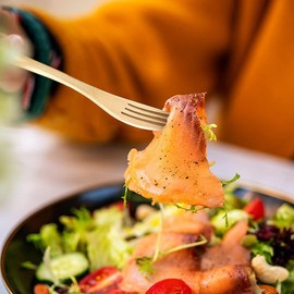 Wooden Cutlery Set Portable, Wooden Flatware,4 Piece Pack of Wooden Utensils Sets with Reusable Wood Spoon Chopsticks Fork Knife Cutlery Set for Travel and Camping