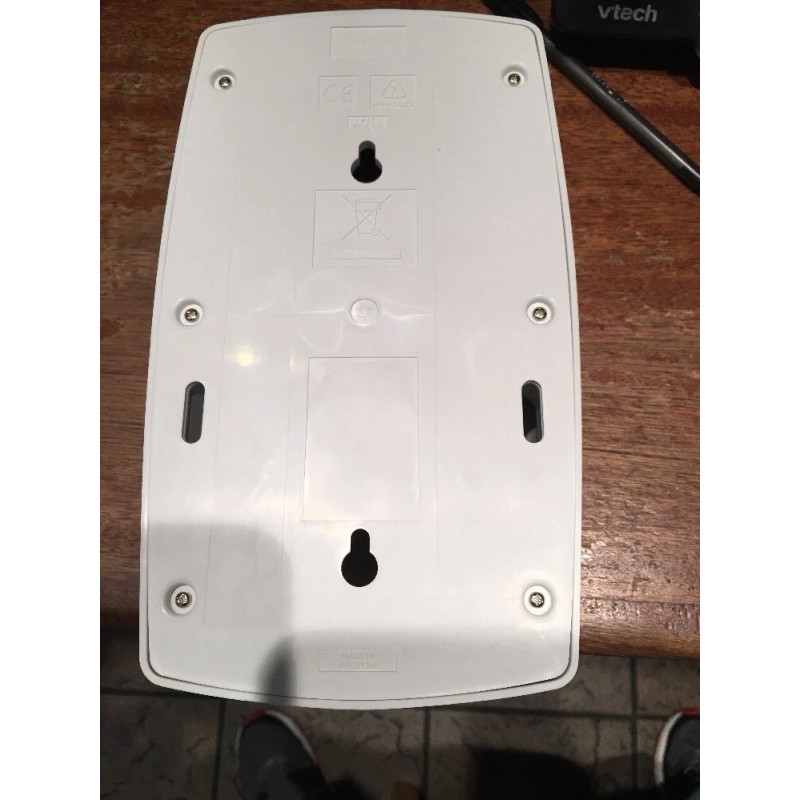 Rubbermaid Microburst Duet Commercial Automatic Odor Control Dispenser by Triple
