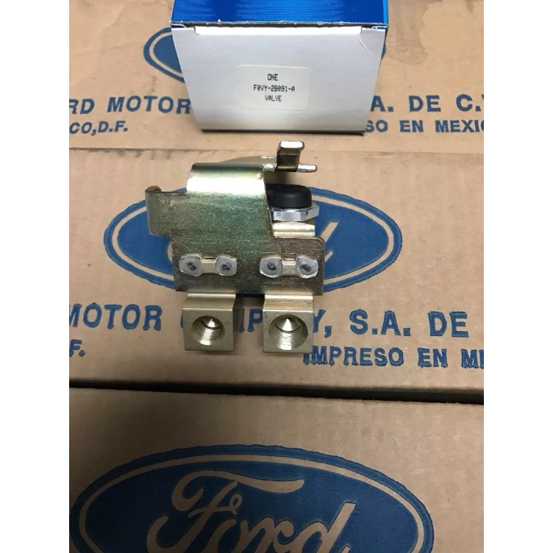 Ford Crown Vic Brake Proportioning Valve F0VY2B091A Lincoln Town Car